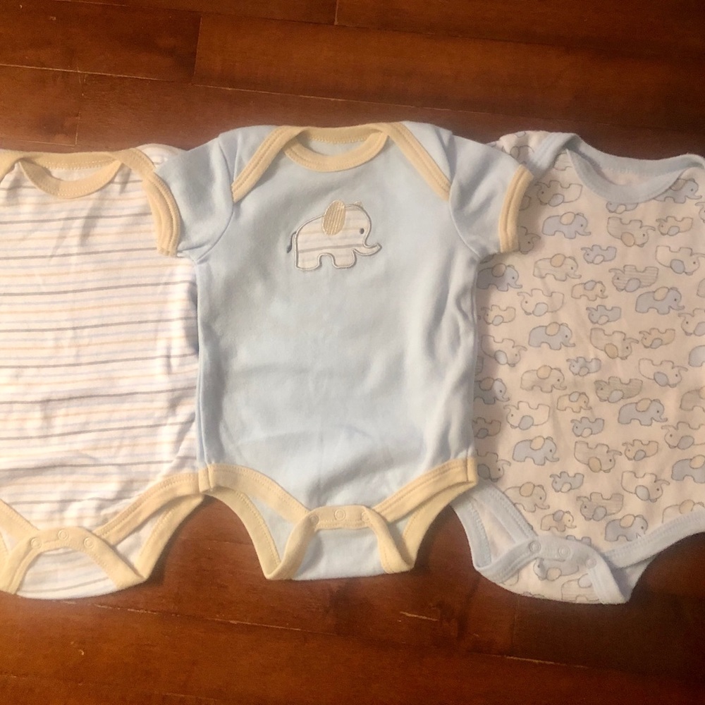 3 Weeplay Very Soft 6/9 Mo Bodysuits Elephants